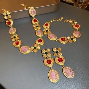 Women Rhinestone Flower Heart Necklace Set